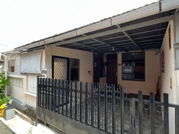 Jual Cepat Kost Aktif 5 mrnit Jalan kaki ke UIN Ciputat