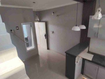 rumah mewah 2 lantai di SETIABUDI dekat stasiun LRT jakarta selatan