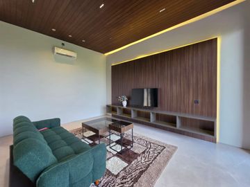 Dijual Rumah Cantik 3 Lantai Semifurnish di Alam Sutera Siap Huni