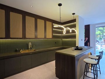 Dijual Rumah Cantik 3 Lantai Semifurnish di Alam Sutera Siap Huni