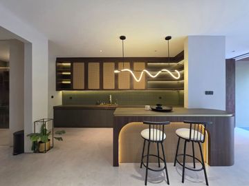 Dijual Rumah Cantik 3 Lantai Semifurnish di Alam Sutera Siap Huni