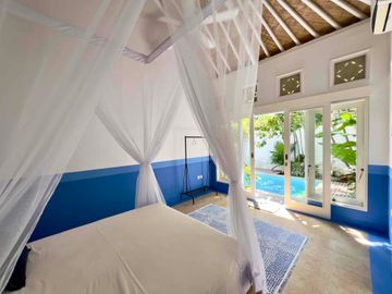 3 Bedrooms villa tropical style strategic Location just 10 mi to the becah location at Keroboakan area
