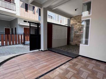 DIJUAL VILA 6 KAMAR TEMAS KOTA BATU