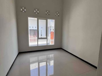 DIJUAL VILA 6 KAMAR TEMAS KOTA BATU
