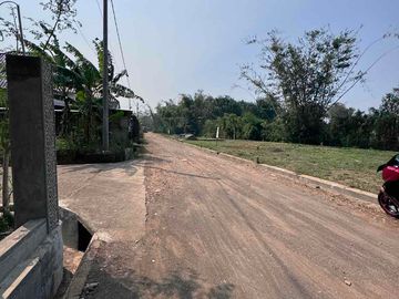 TANAH BUAT TOKO USAHA SERTIFIKAT