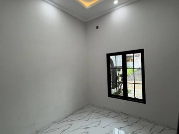 RUMAH MURAH GAYA AMERICAN STYLE DI CIPAYUNG DEPOK