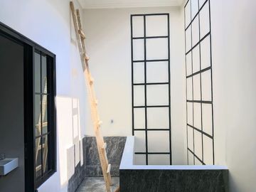 RUMAH MURAH GAYA AMERICAN STYLE DI CIPAYUNG DEPOK