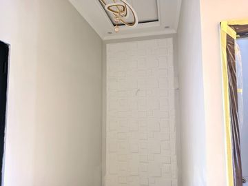 RUMAH MURAH GAYA AMERICAN STYLE DI CIPAYUNG DEPOK
