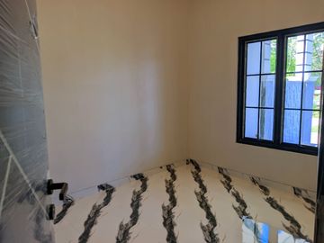 RUMAH MURAH GAYA AMERICAN STYLE DI CIPAYUNG DEPOK