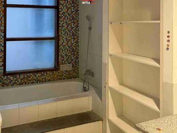 Rumah Siap Huni di Kemang Dalam Jakarta Selatan