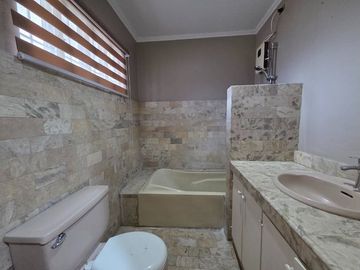 House and Lot For Sale in Alabang Hills Village, Muntinlupa City
