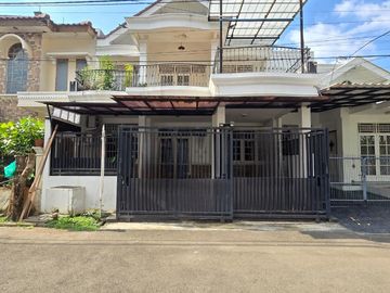 Rumah Minimalis Nyaman Hadap Selatan LT 96m² 5 KT Nego Tipis, di Bintaro Sektor 9 Tangerang Selatan