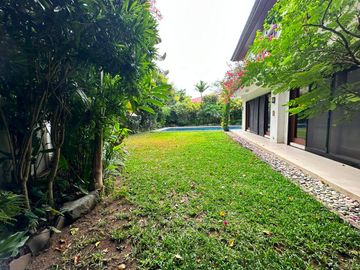 FOR LEASE: 5-Bedroom Single-Family House in Ayala Alabang Village, Muntinlupa City
