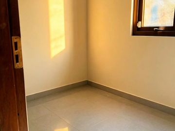 Exclusiva Casa Mediterránea En Arriendo En Valle Escondido