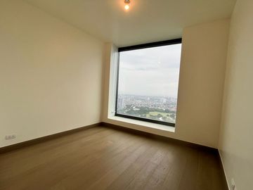 3 Spacious Bedrooms Unit For Lease in EAST AURELIA RESIDENCES