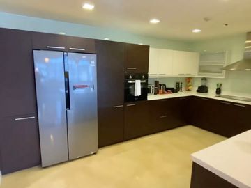 FOR LEASE | Condo Unit at The Suites at Fort BGC in Taguig