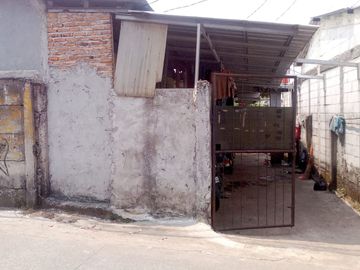 DIJUAL Tanah + Kost 7 Pintu dengan Lokasi Strategis yang Cocok Untuk Berbagai Jenis Usaha di Kranggan, Bekasi
