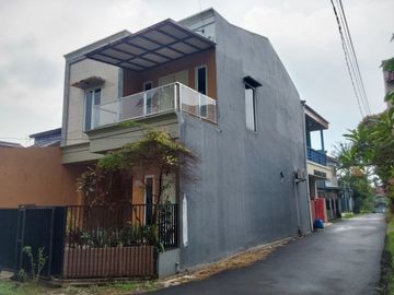 DIJUAL RUMAH 2 LANTAI AREA BAMBU APUS PAMULANG TANGERANG SELATAN - Tangerang