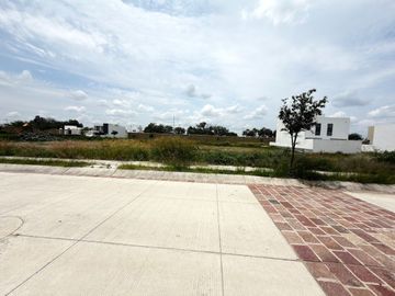 VENTA DE TERRENO EN MAYORCA RESIDENCIAL