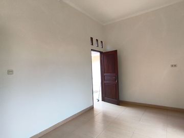 🏡🏢 DIJUAL RUMAH + GUDANG STRATEGIS DI PONDOK RANGON! 🔥