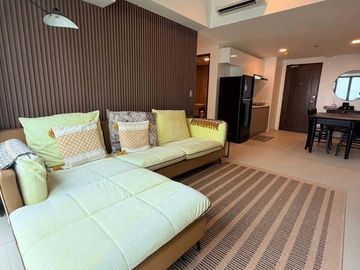 For Rent: Fully Furnished 2 Bedroom at 38 Park Avenue Cebu I.T. Park - 85sqm.