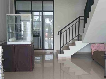 Disewakan Ruko 4 Lantai di Summarecon Crown Gading Bekasi