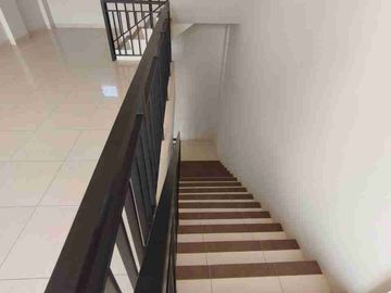 Disewakan Ruko 4 Lantai di Summarecon Crown Gading Bekasi