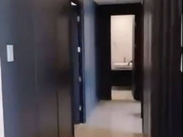 FOR SALE: 3-Bedroom Flat in The Vantage at Kapitolyo, Pasig City