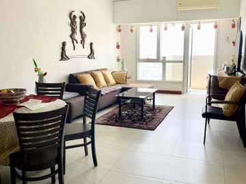 2BR in Royalton at Capitol Commons Condo For Lease in Pasig with 2 Parking Slots