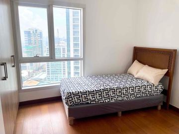 2BR in Royalton at Capitol Commons Condo For Lease in Pasig with 2 Parking Slots