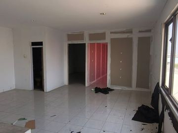 Disewakan Gudang di Pergudangan 100 Teluknaga