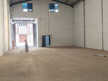 Disewakan Gudang di Pergudangan 100 Teluknaga
