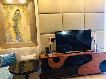 FOR SALE – Modern-Classic Italian-Style Luxury Home in Portofino Heights PP CODE: 3528