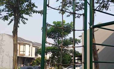 Dijual Kavling kota wisata Cibubur (cluster baru, posisi hoek didepan gerbang cluster).