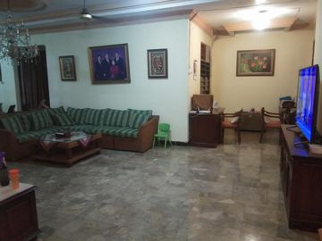 Dijual Rugi Rumah di Jakarta Timur, DKI Jakarta