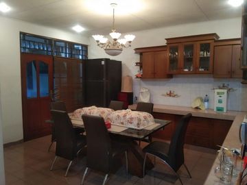 Dijual Rugi Rumah di Jakarta Timur, DKI Jakarta