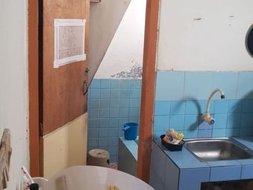 DIJUAL MURAH RUMAH HITUNG TANAH DI TANJUNG DUREN JAKARTA BARAT
