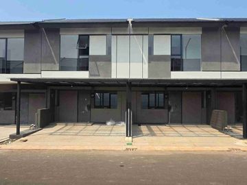 Rumah Disewakan Park Serpong tipe X5 Selangkah ke Gading Serpong