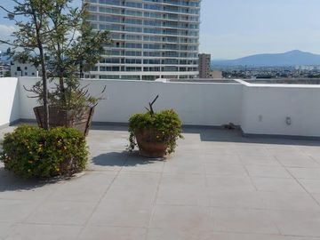 Depto de 143 m² con Roof Garden y Vista en Country Club