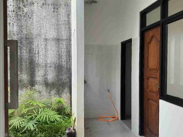 disewa rumah baru Taman Beverly
