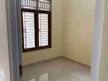 dijual rumah di citra raya Cikupa cluster bundaran 5