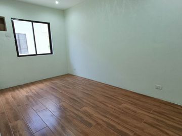 Spacious Compound Townhouse for Sale Near C5 & NAIA | Multinational Village Paranaque - JB