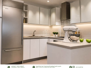 FOR SALE: High-Floor 2 Bedroom Condo Residence in Edades Tower and Garden Villas, Rockwell, Makati