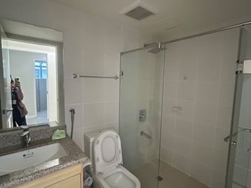 Expansive 2BR Suite with Bay Views at Six Senses Residences Bay Area, Pasay City