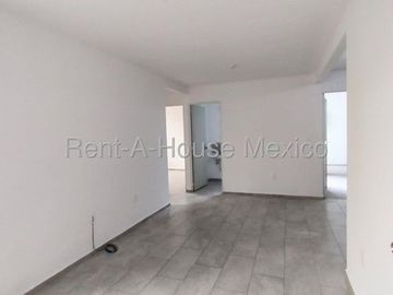 Villas del refugio rento departamento pb en privada con seguridad 2 recamaras 1 baño 1 coche