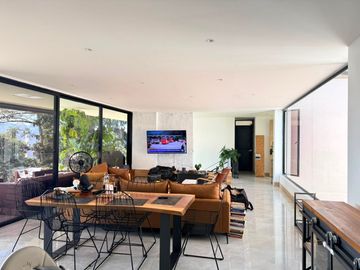 Casa en Arriendo en Loma del Chocho, Envigado Antioquia