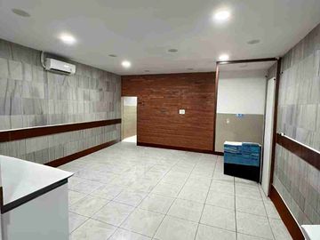 dijual ruko di sunter 3 lantai