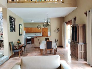 VENTA DE CASA DE CAMPO CON PISCINA EN SANTA EULALIA