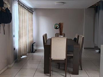VENDO CASA ACOGEDORA Y EN PRIVILEGIADO SECTOR