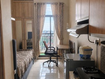 FREE IPL 500RIBU/BULAN Apartemen Dave Depok Studio Full Furnish dekat Stasiun UI